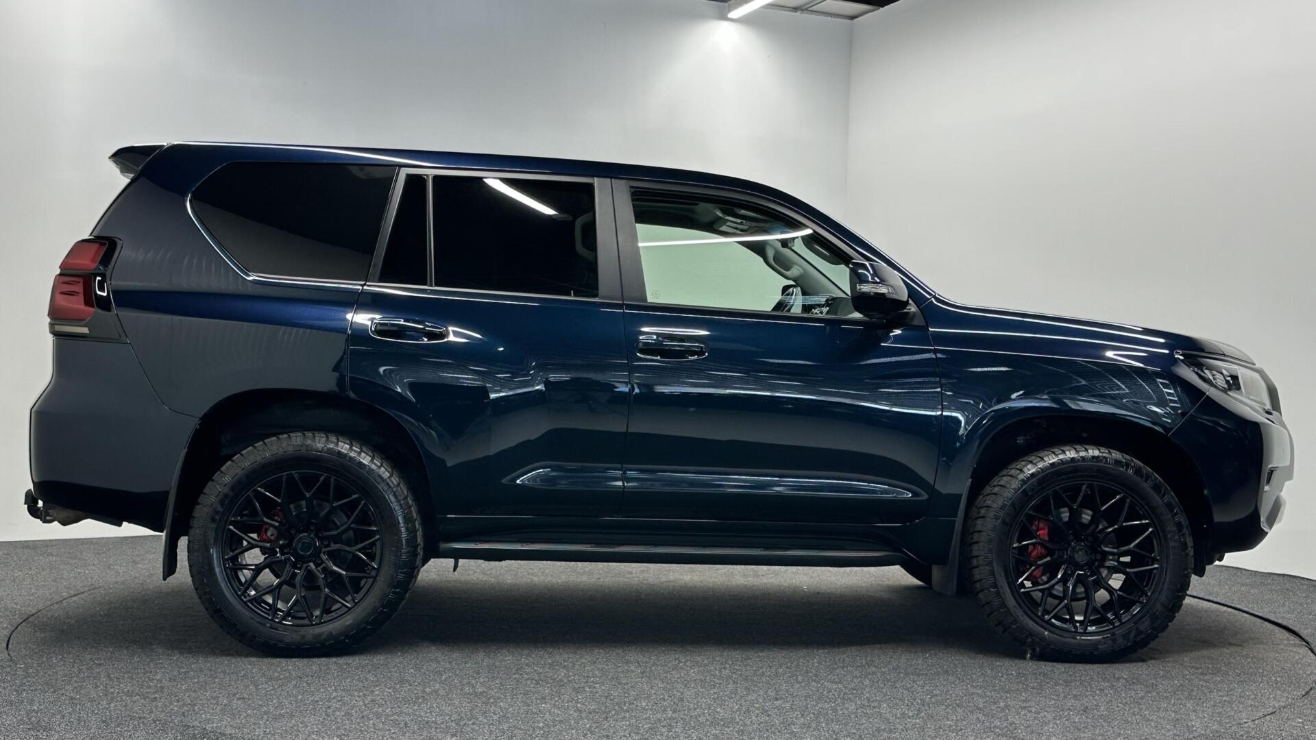 Foto van Toyota Toyota Land Cruiser (150 Series)