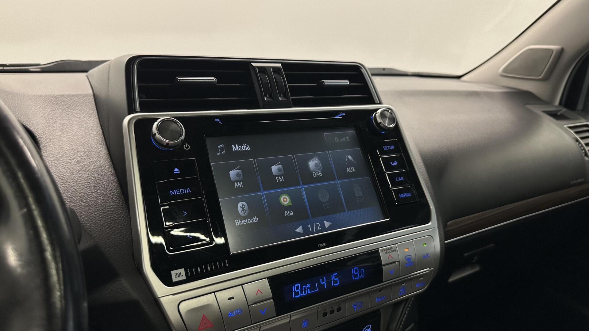 Foto van Toyota Toyota Land Cruiser (150 Series)