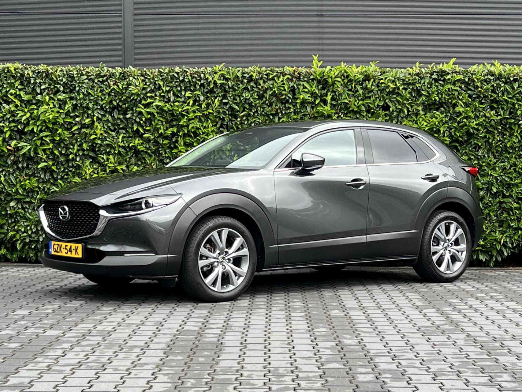Mazda Mazda Cx-30 2.5 e-SkyActiv-G M Hybrid Exclusive-line, NL AUTO, NAP LOGISCH, NAVIGATIE, CARPLAY, 360 CAMERA, DODEHOEK, HUD, DAB, CRUISE CONTROL, CLIMATE CONTROL, STOEL/STUURVERWARMING, LICHTMETAAL 18" 2025 - voorkant