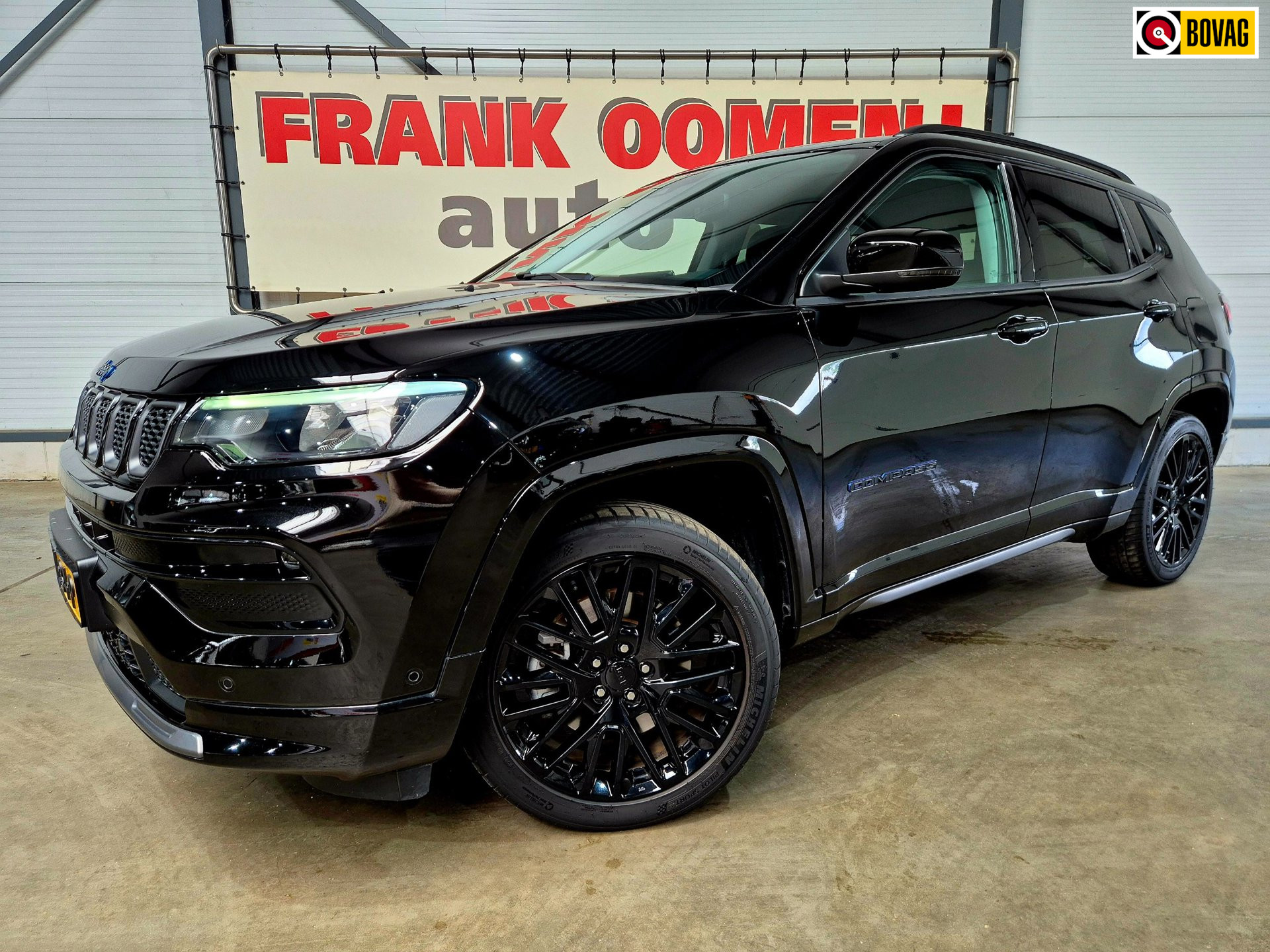 Foto van JEEP COMPASS