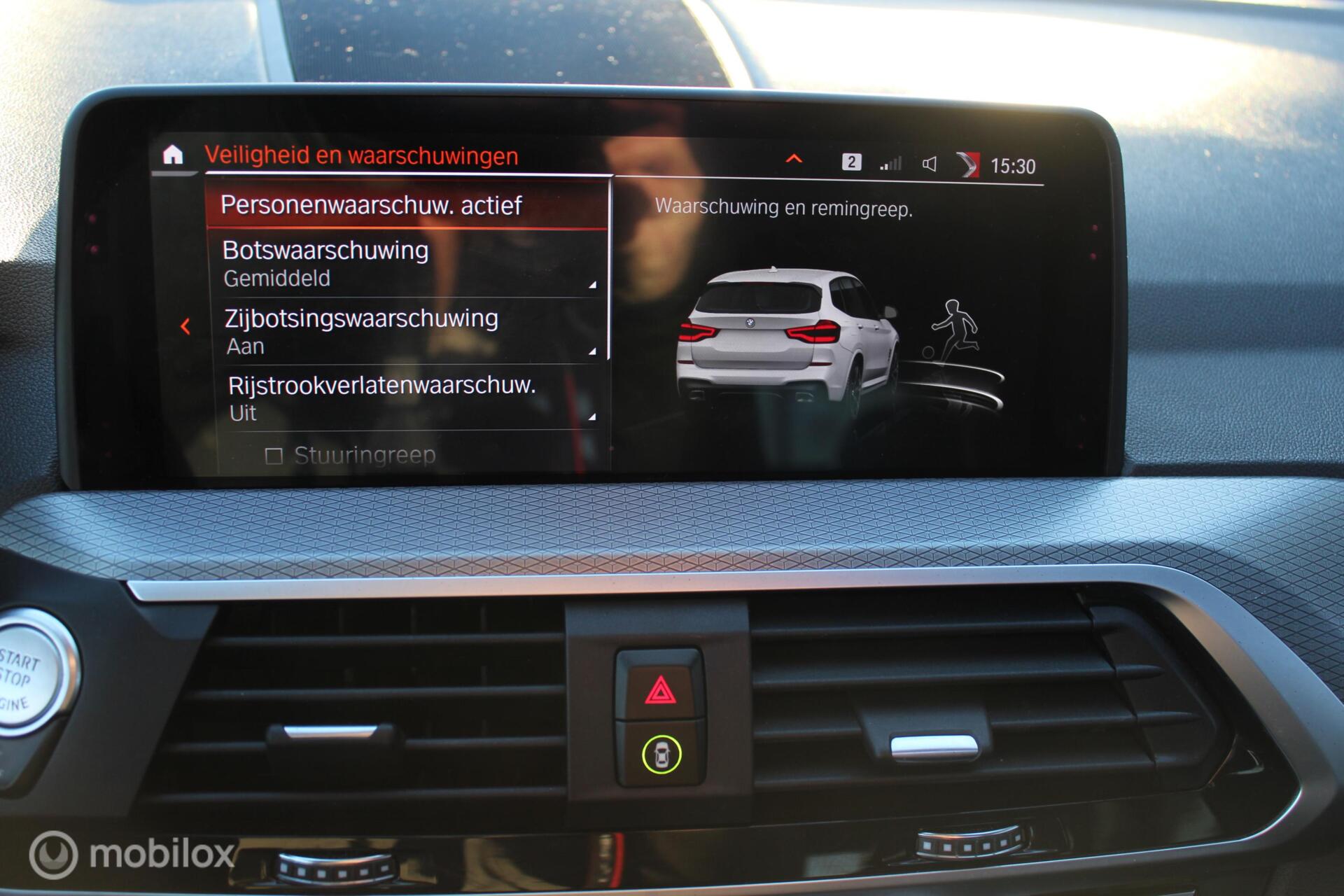 Foto van BMW X3 Xdrive30i