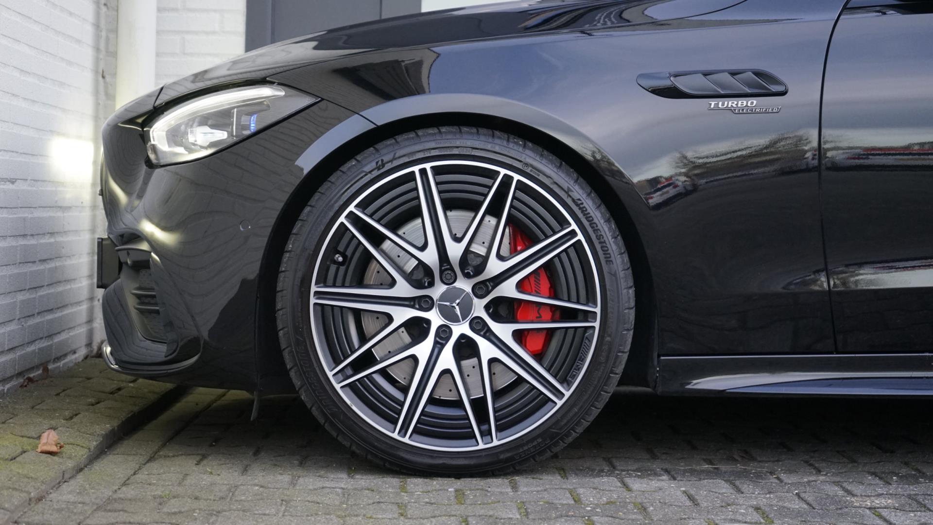 Foto van Mercedes-Benz AMG C 43 4matic+