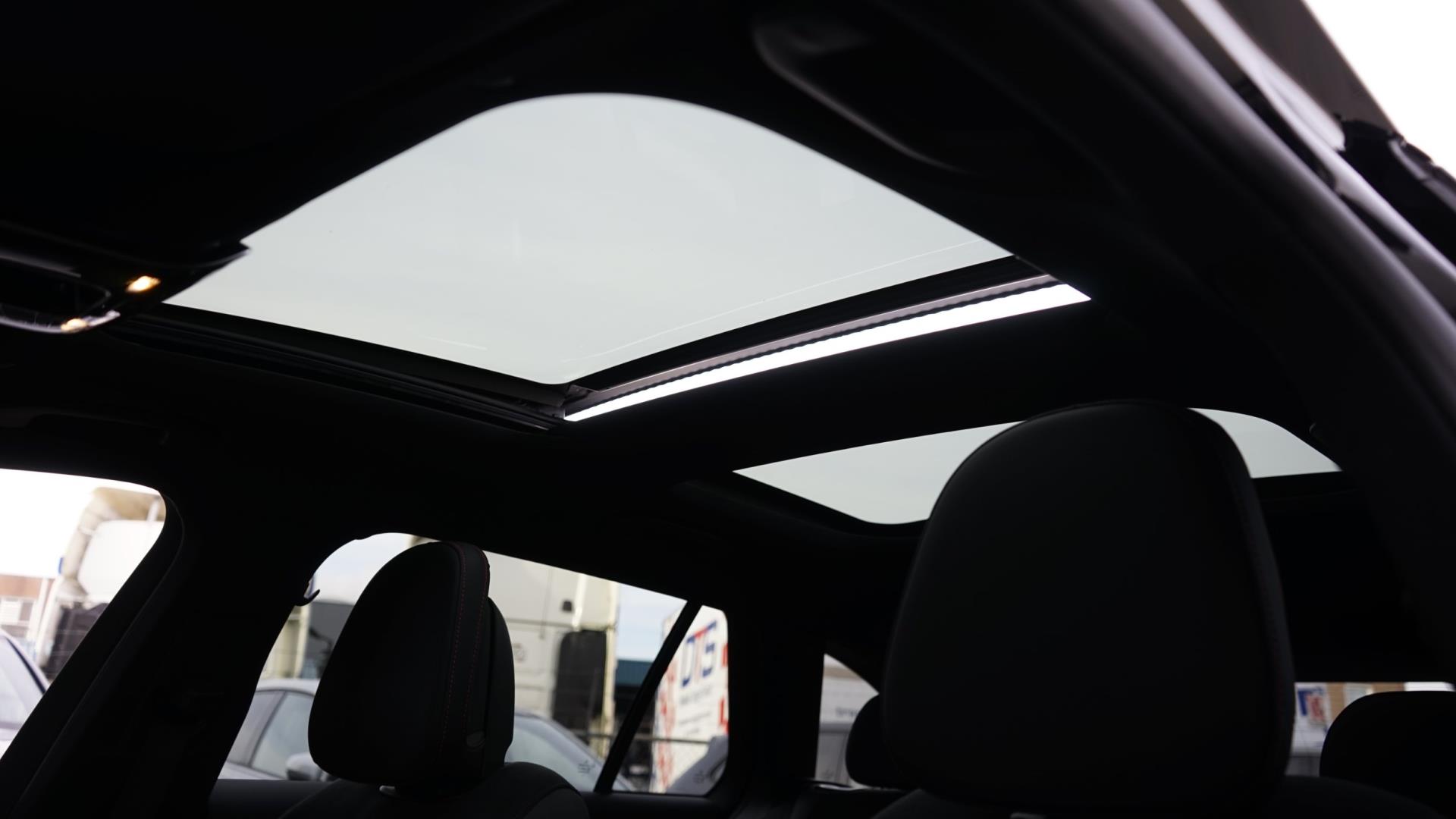 Foto van Mercedes-Benz AMG C 43 4matic+