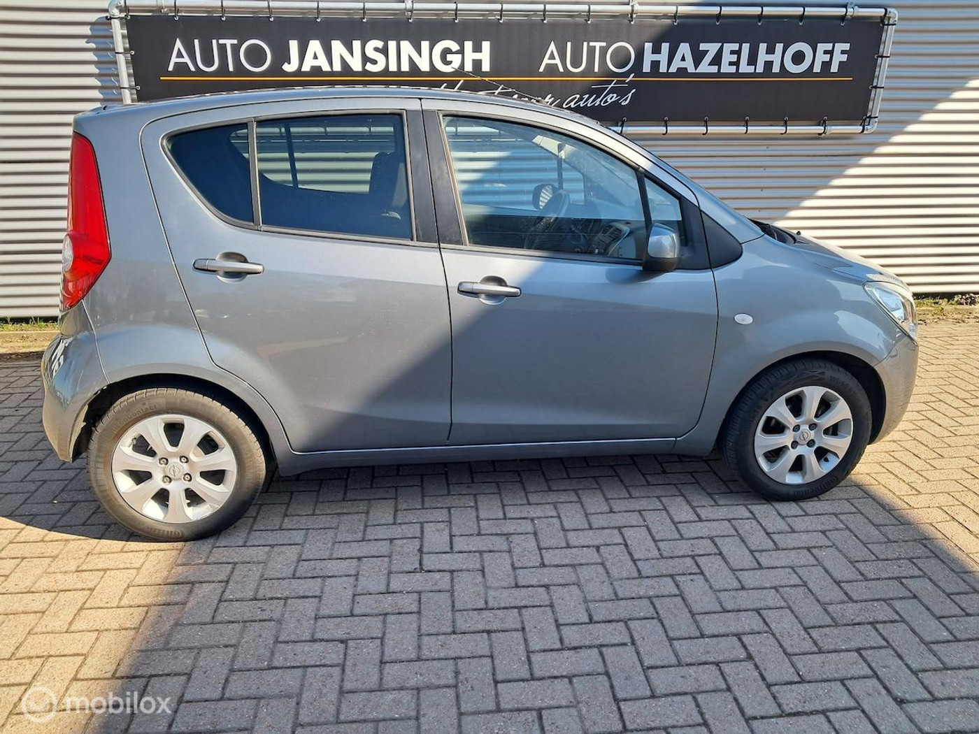Foto van Opel Agila