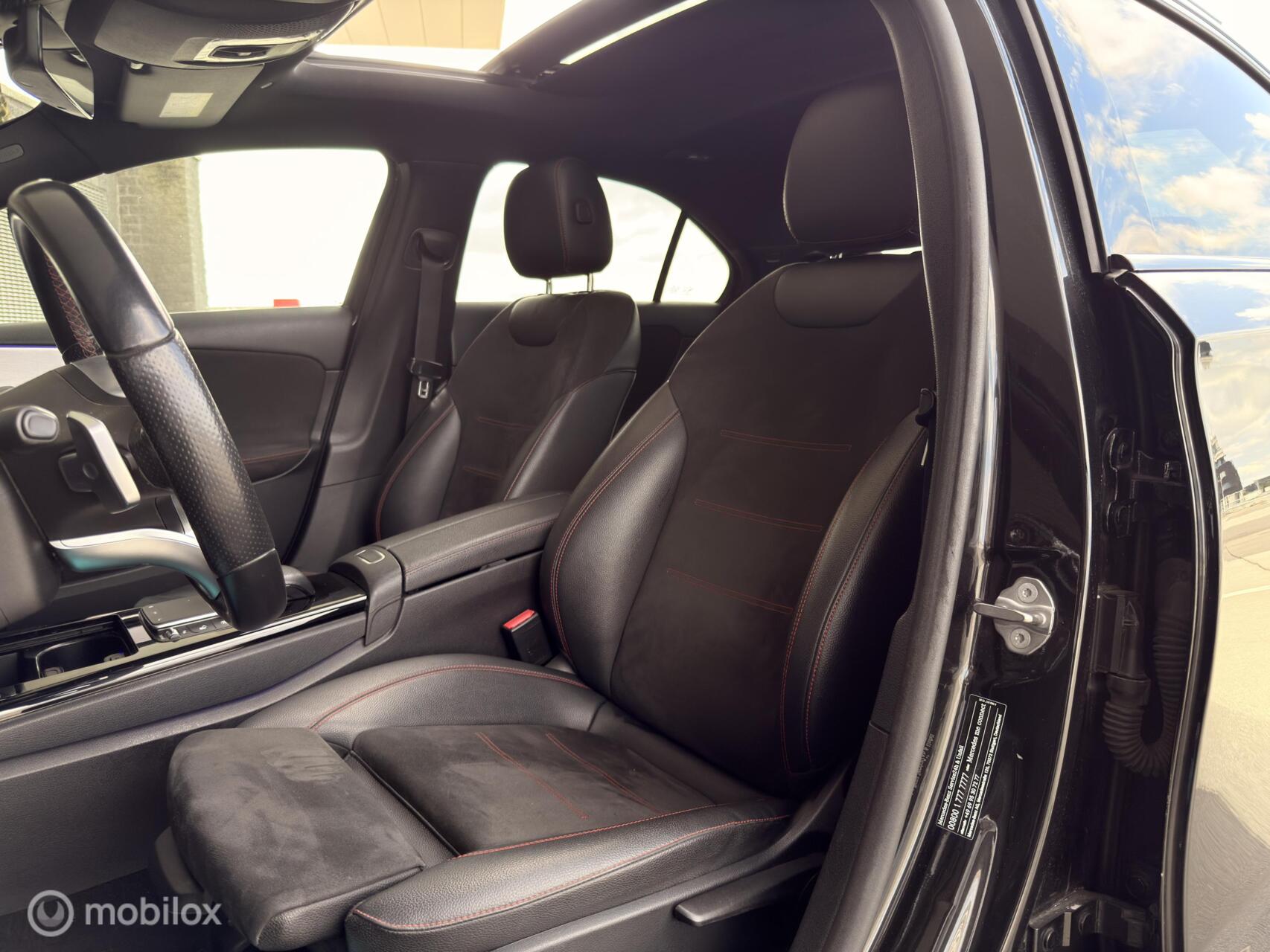 Foto van Mercedes-Benz A 200