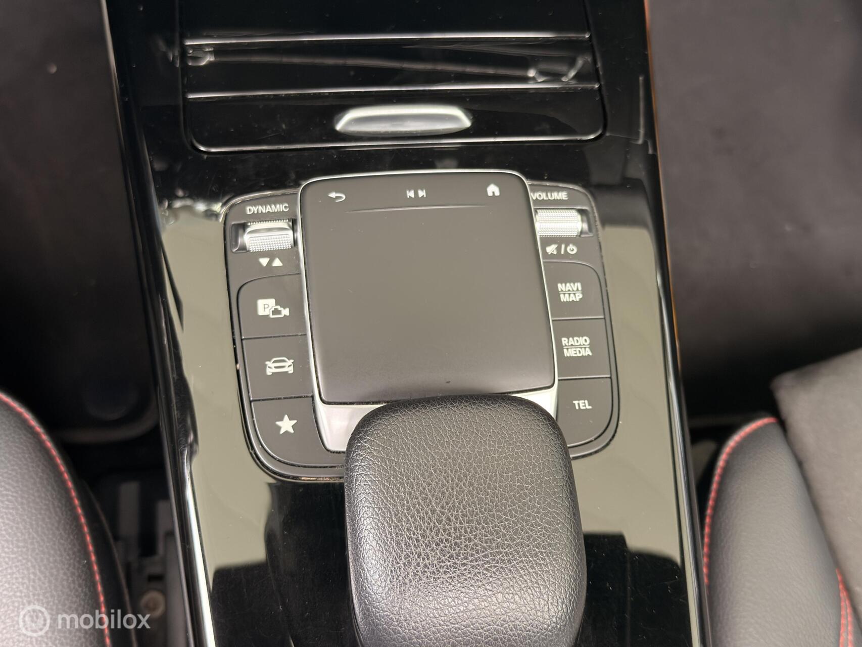 Foto van Mercedes-Benz A 200
