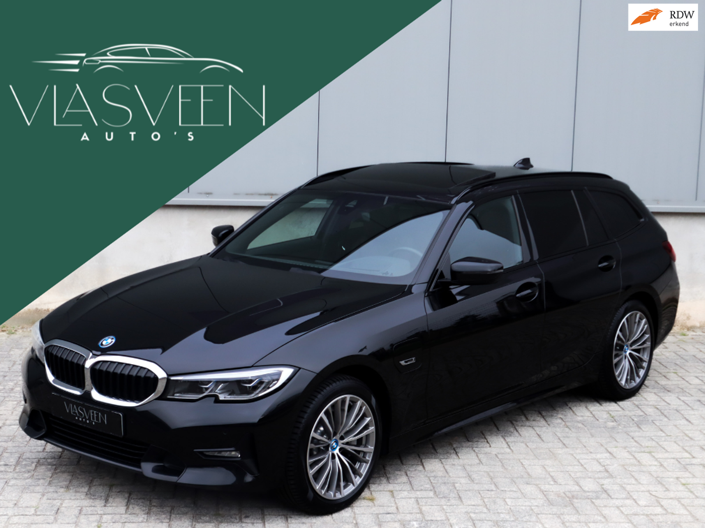 BMW 3-serie Touring 330e Sport Line, Pano, Led, inc BTW 2021 - voorkant