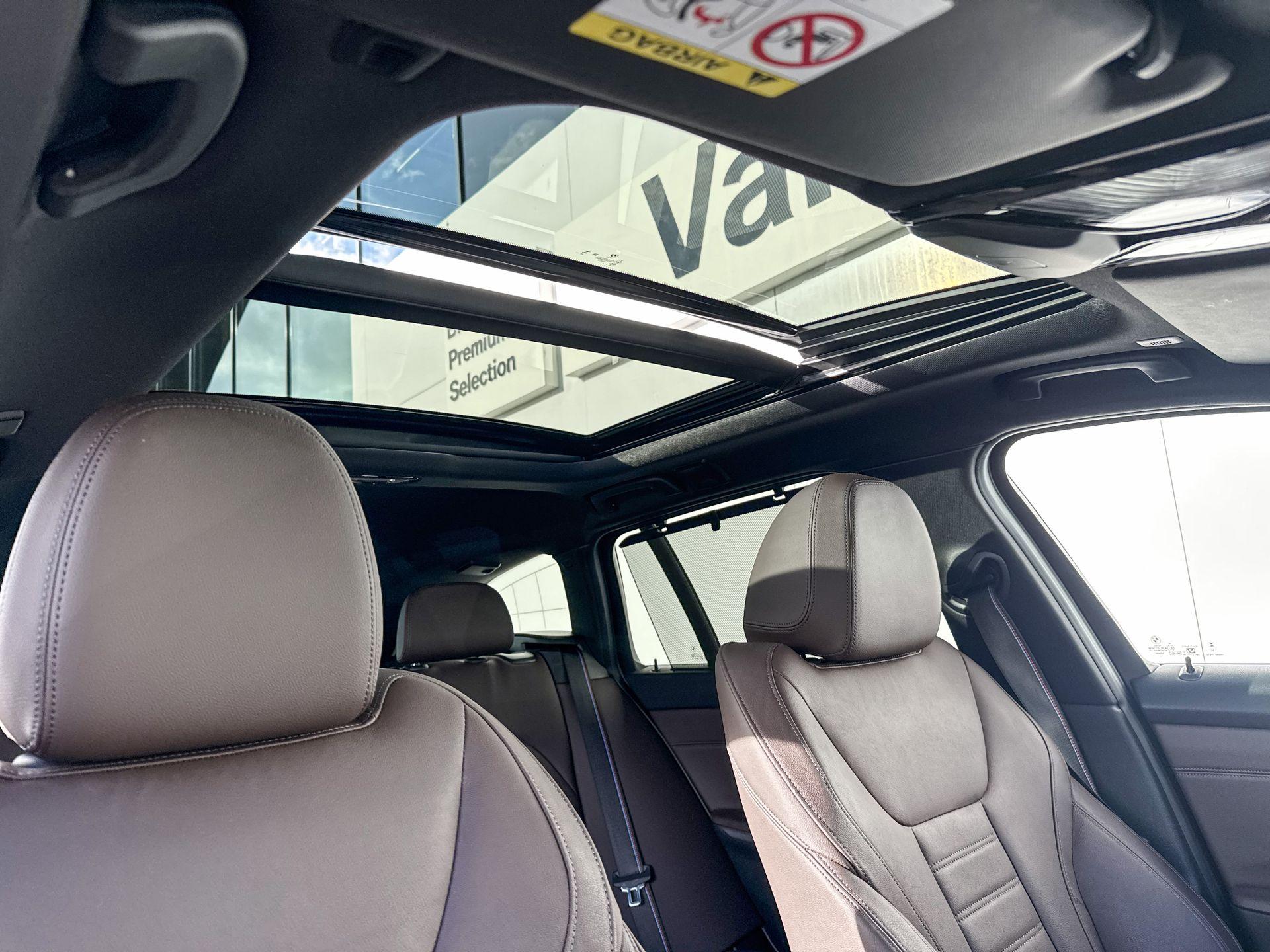 Foto van BMW 330e xDrive