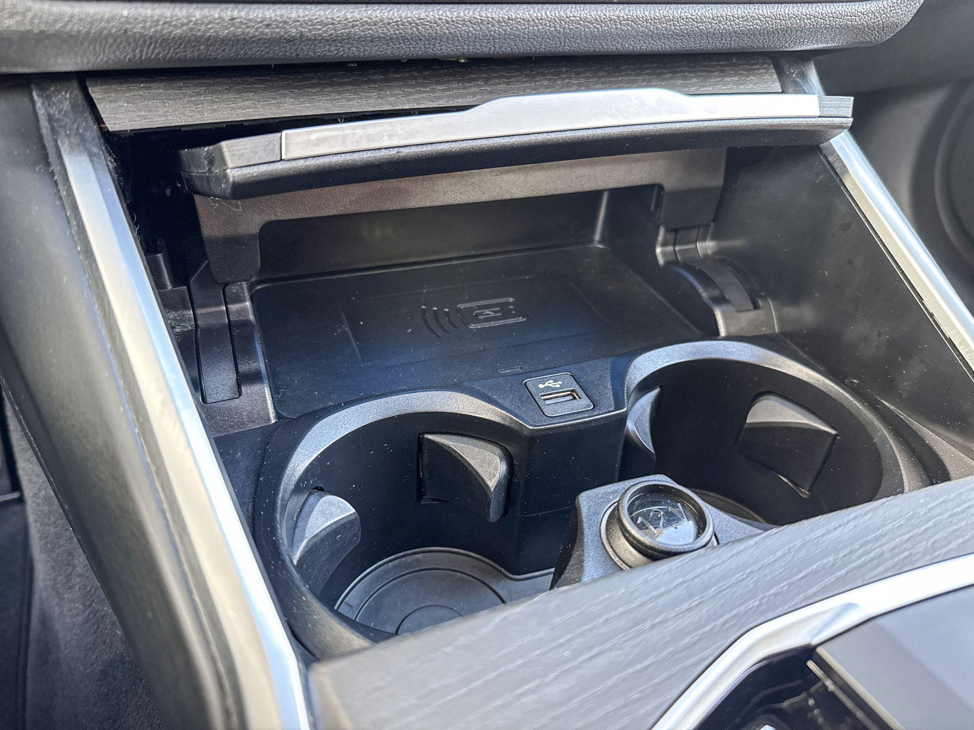 Foto van BMW 330e xDrive