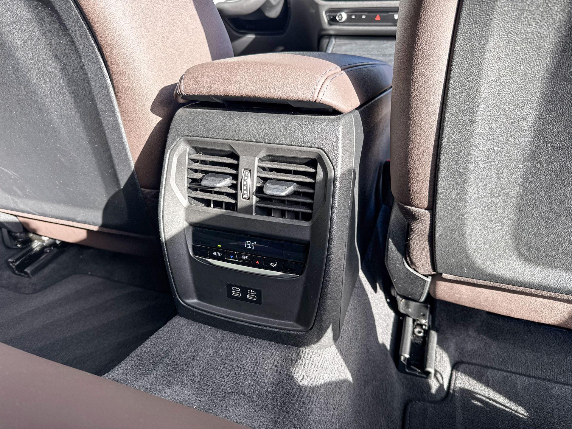 Foto van BMW 330e xDrive