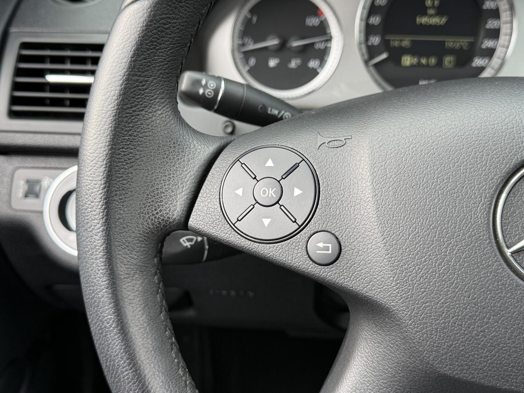 Foto van Mercedes-Benz C 280