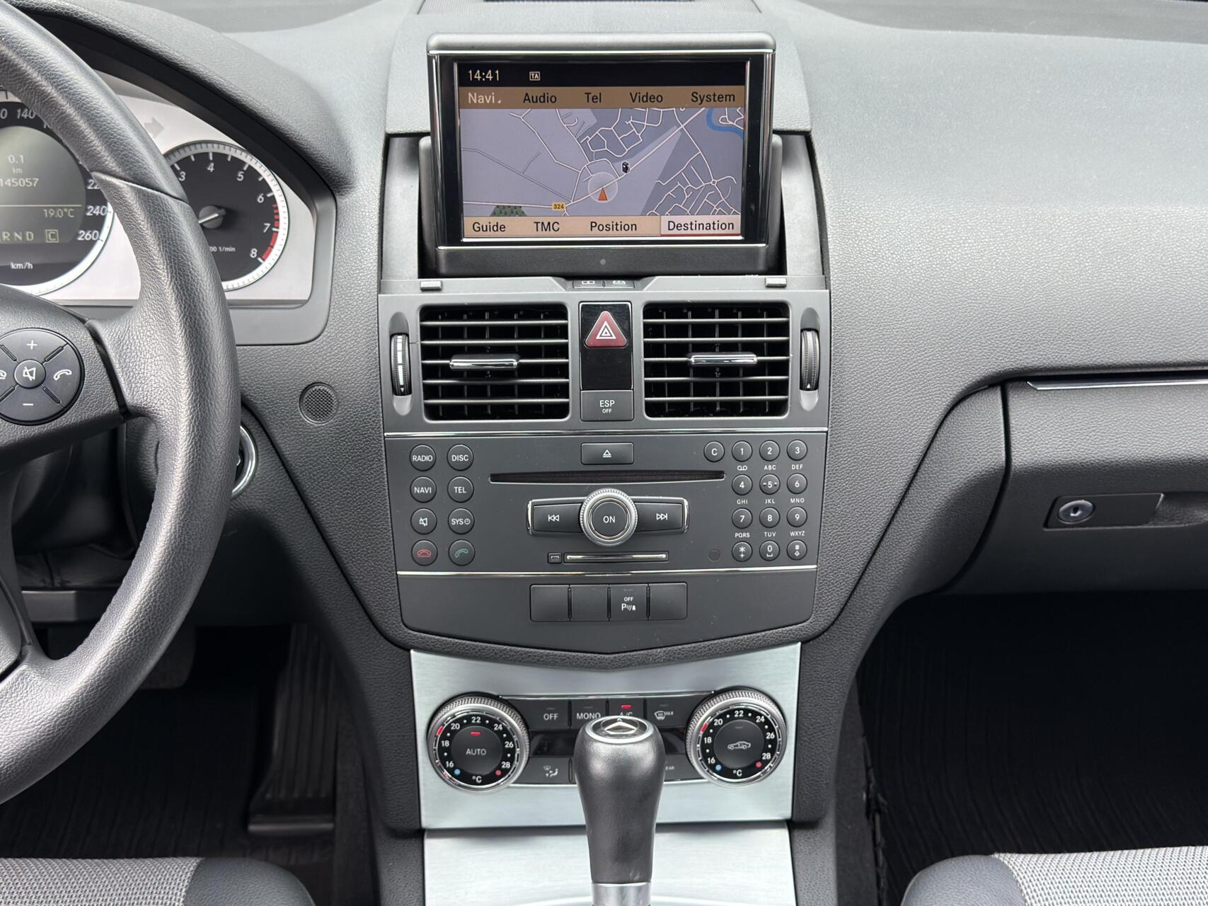 Foto van Mercedes-Benz C 280