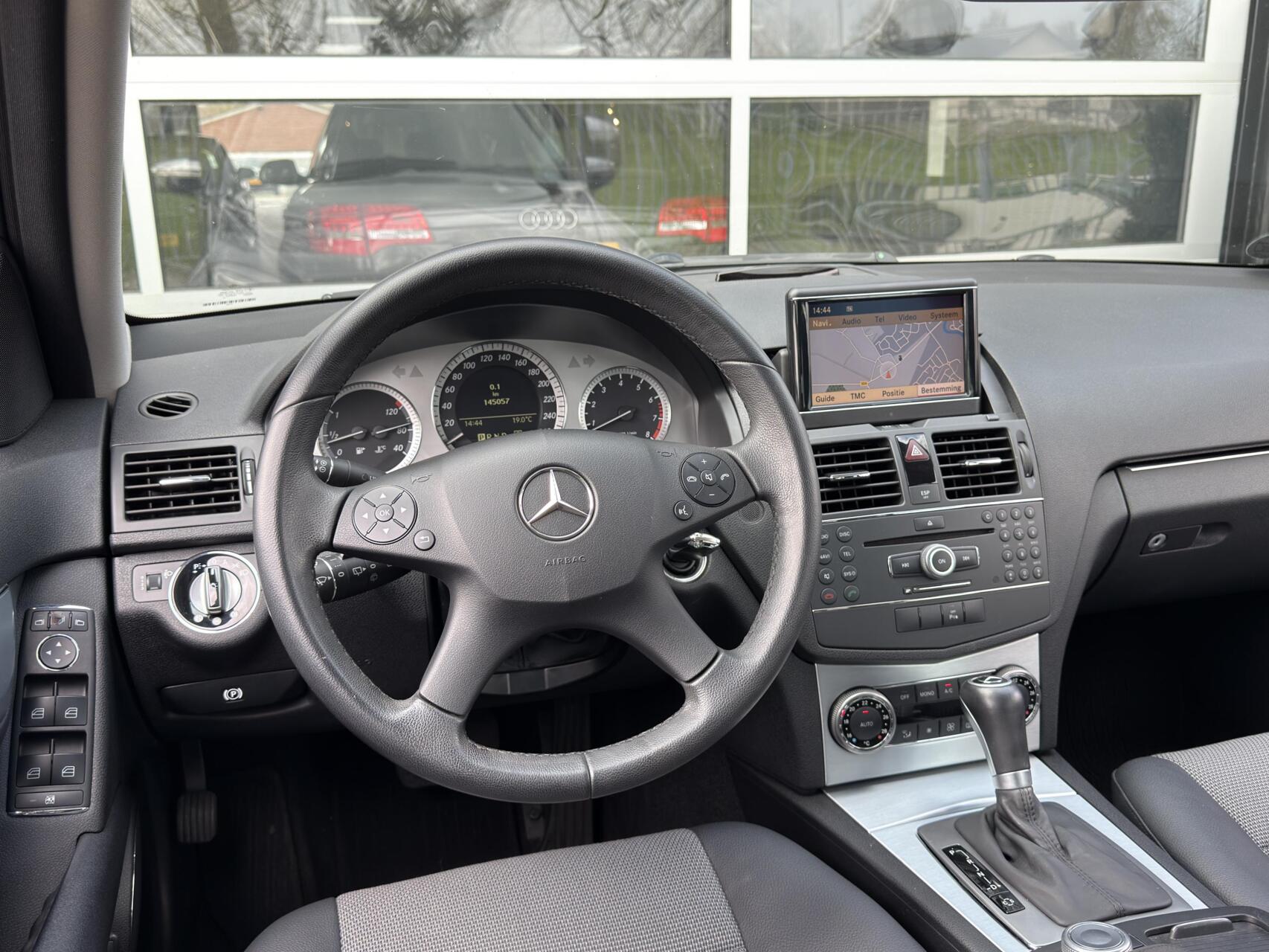 Foto van Mercedes-Benz C 280