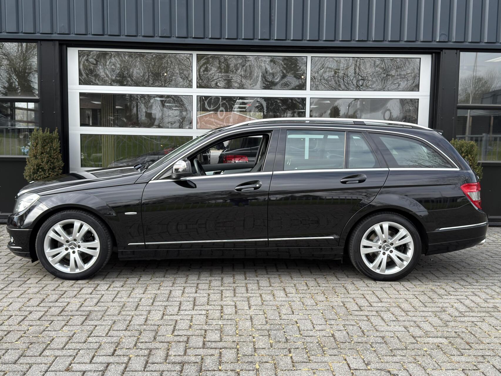 Foto van Mercedes-Benz C 280