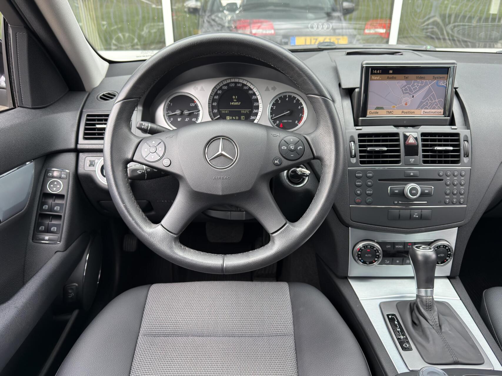 Foto van Mercedes-Benz C 280