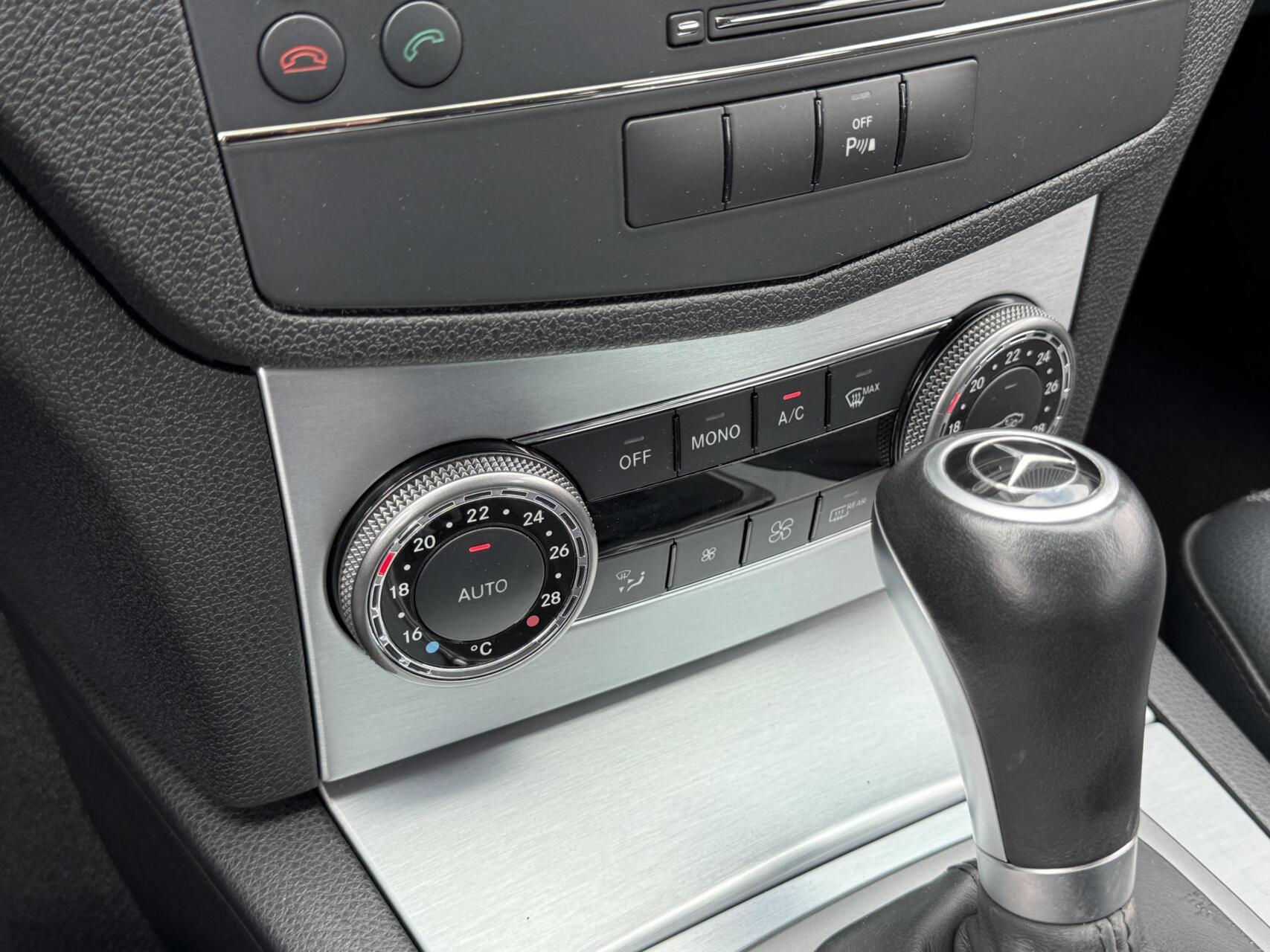 Foto van Mercedes-Benz C 280