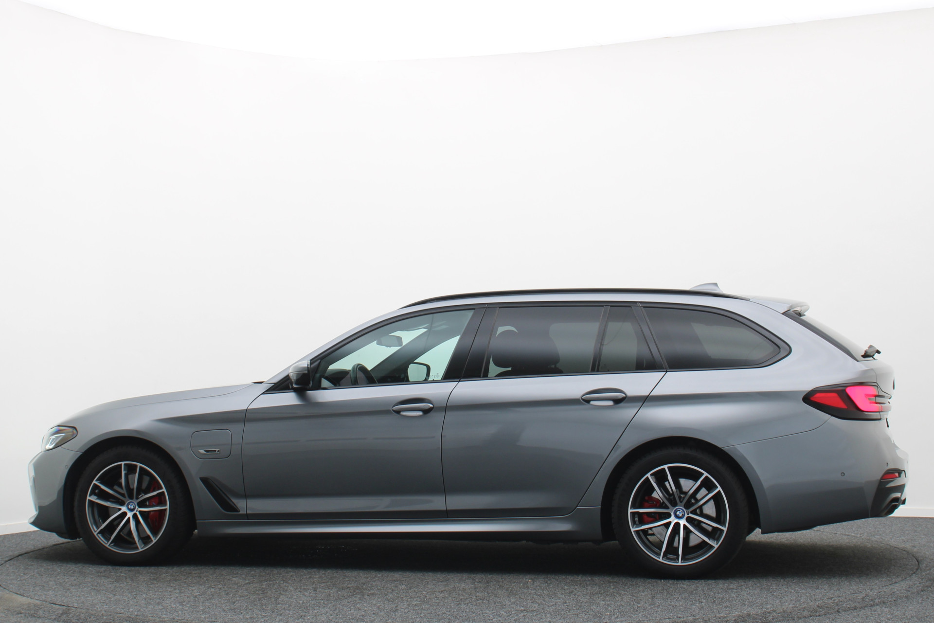 Foto van BMW 530e