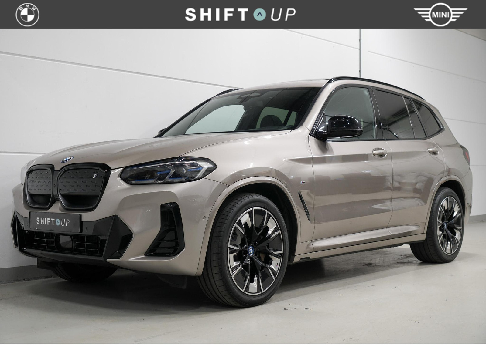 BMW Ix3 80 kWh 2023 - voorkant