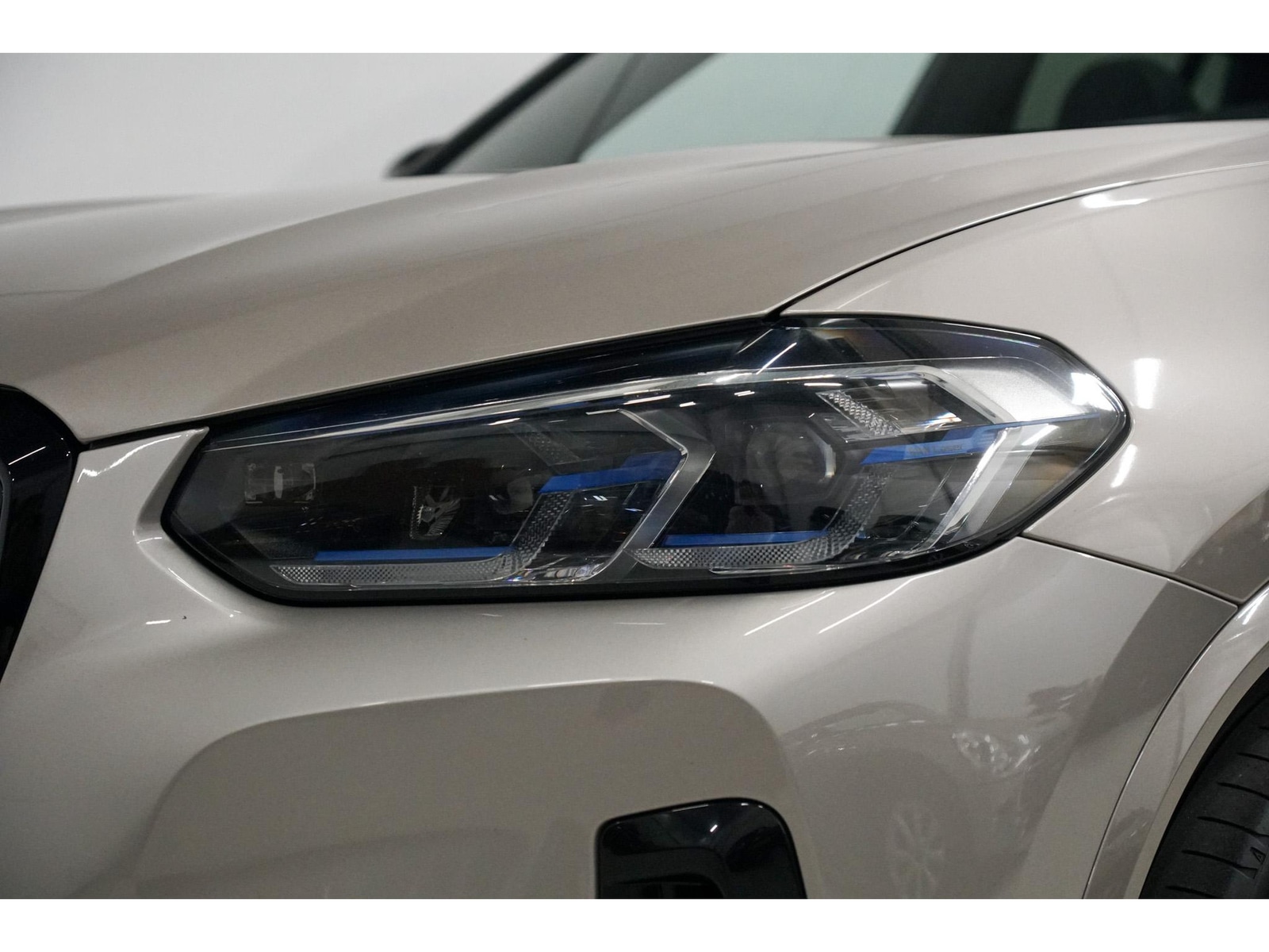 Foto van BMW Ix3