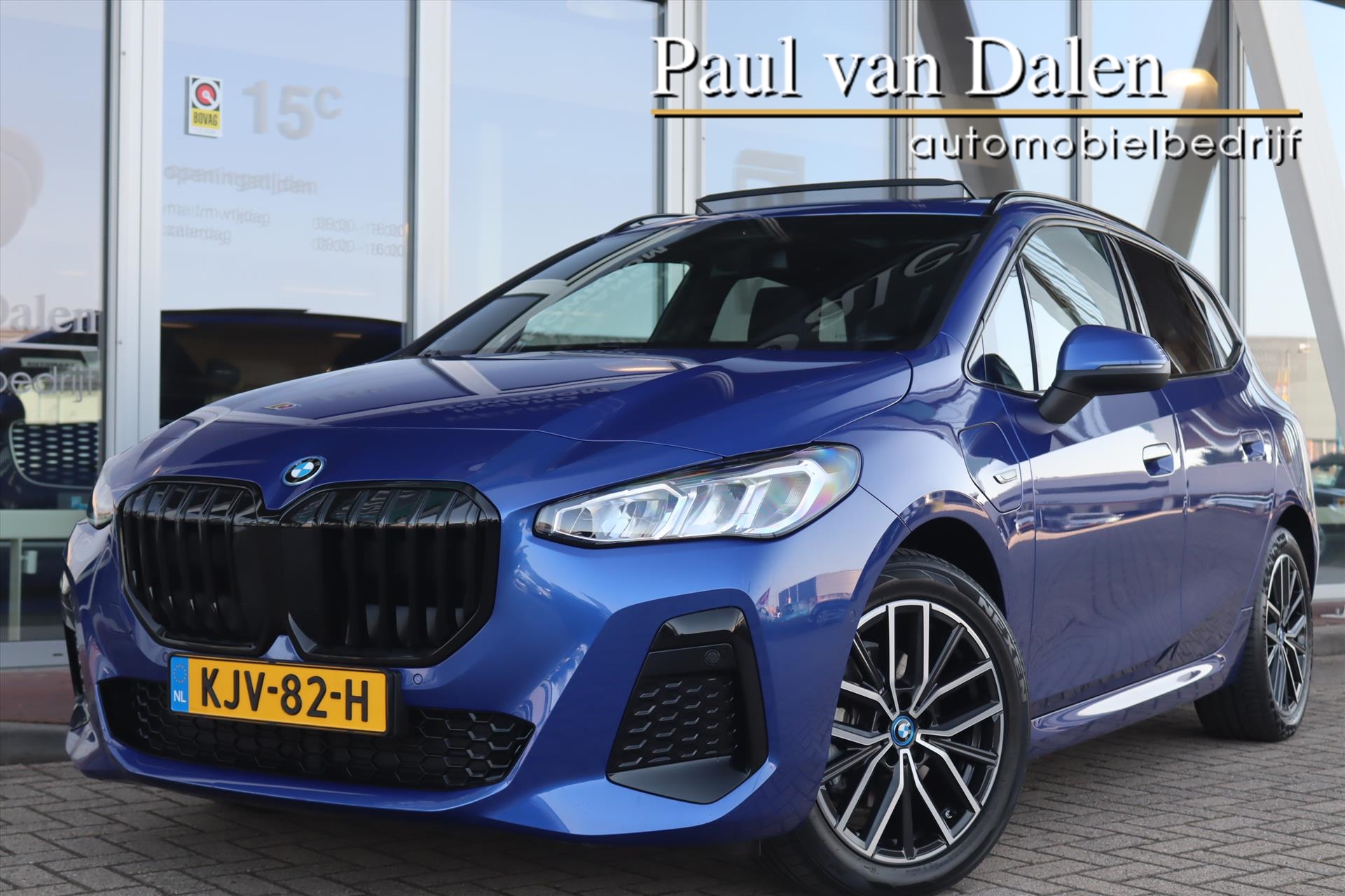 Foto van BMW 225e xDrive Active Tourer