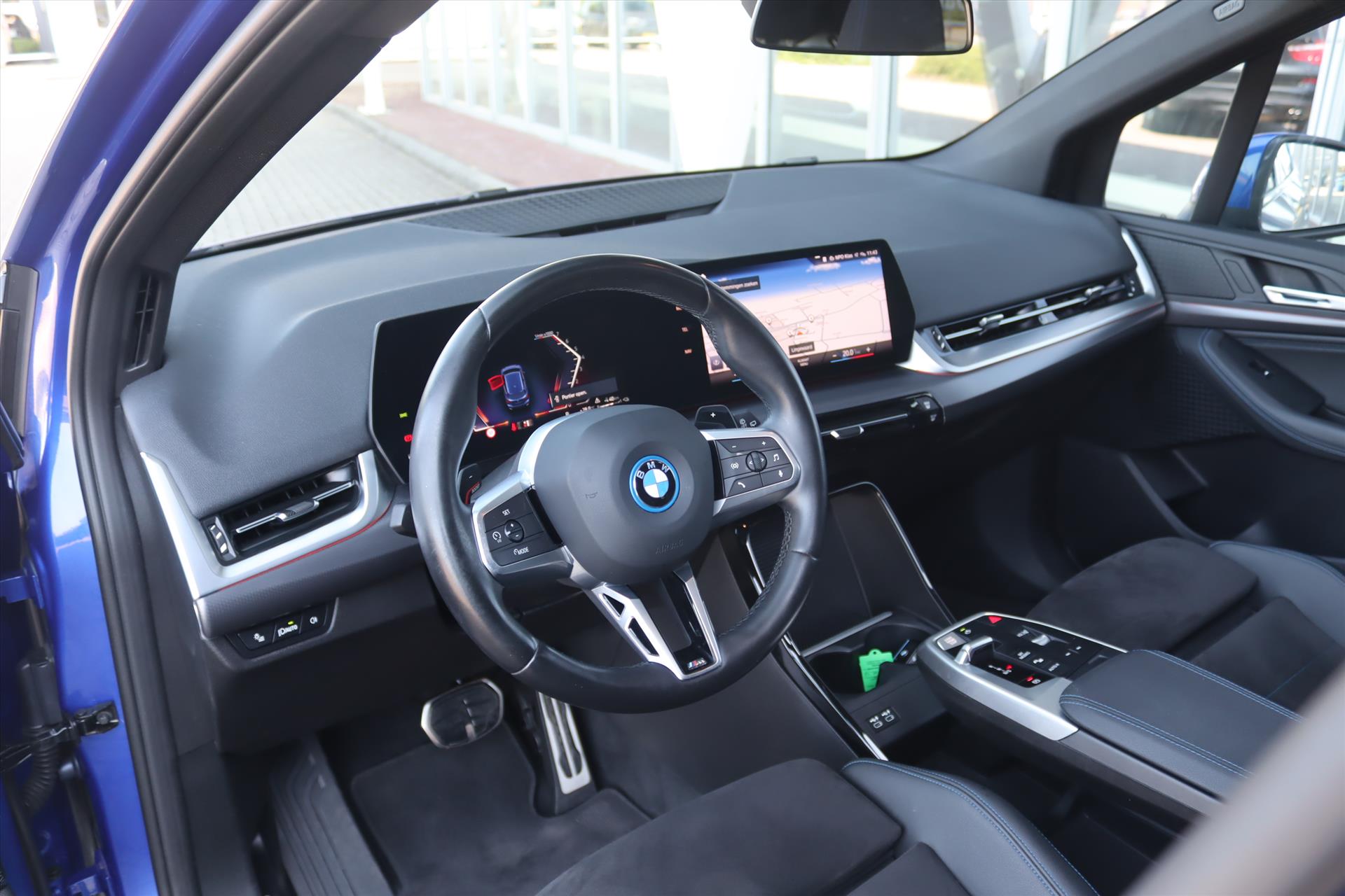 Foto van BMW 225e xDrive Active Tourer