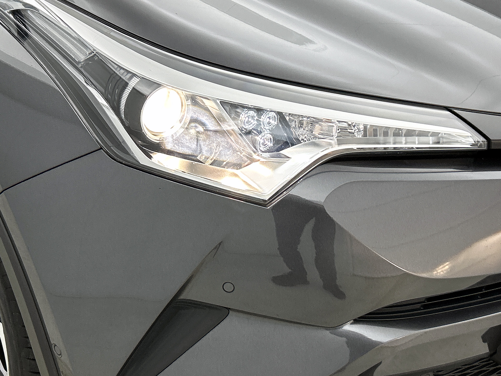 Foto van Toyota Toyota C-hr