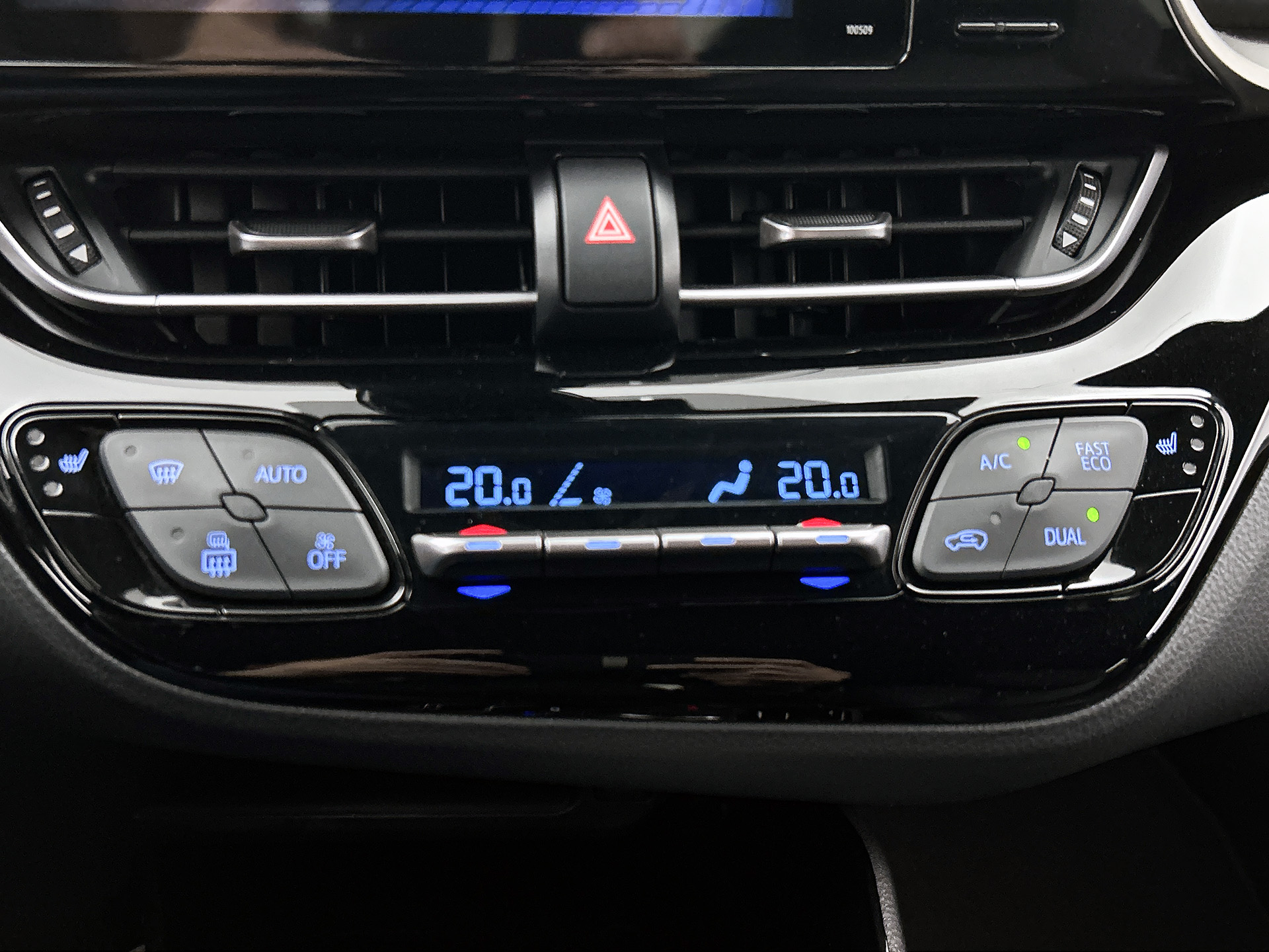 Foto van Toyota Toyota C-hr