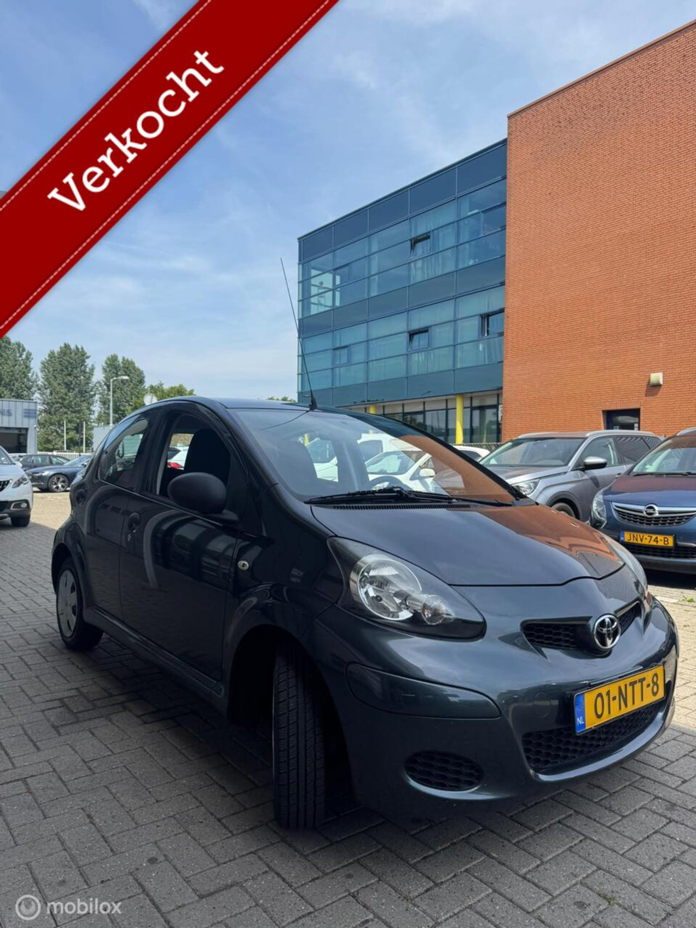 Toyota Toyota Aygo 1.0-12V Access van eerste eigenaar 2010 - voorkant