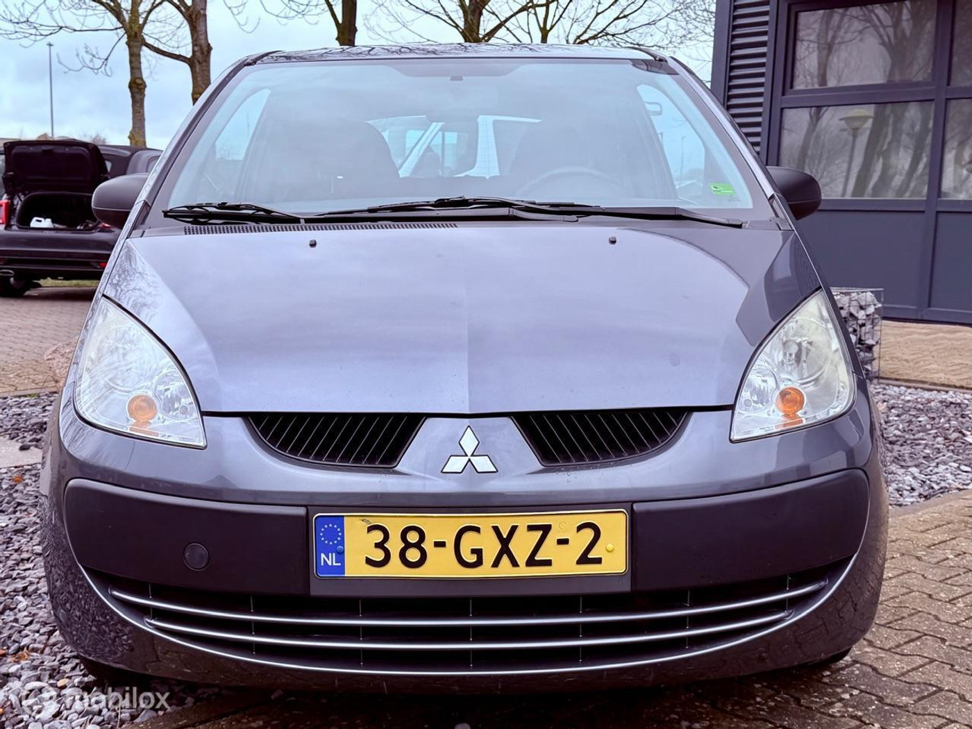 Foto van Mitsubishi Mitsubishi Colt