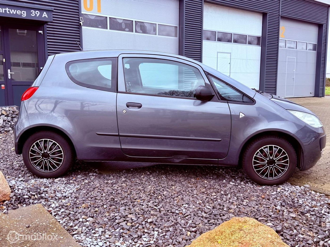 Foto van Mitsubishi Mitsubishi Colt