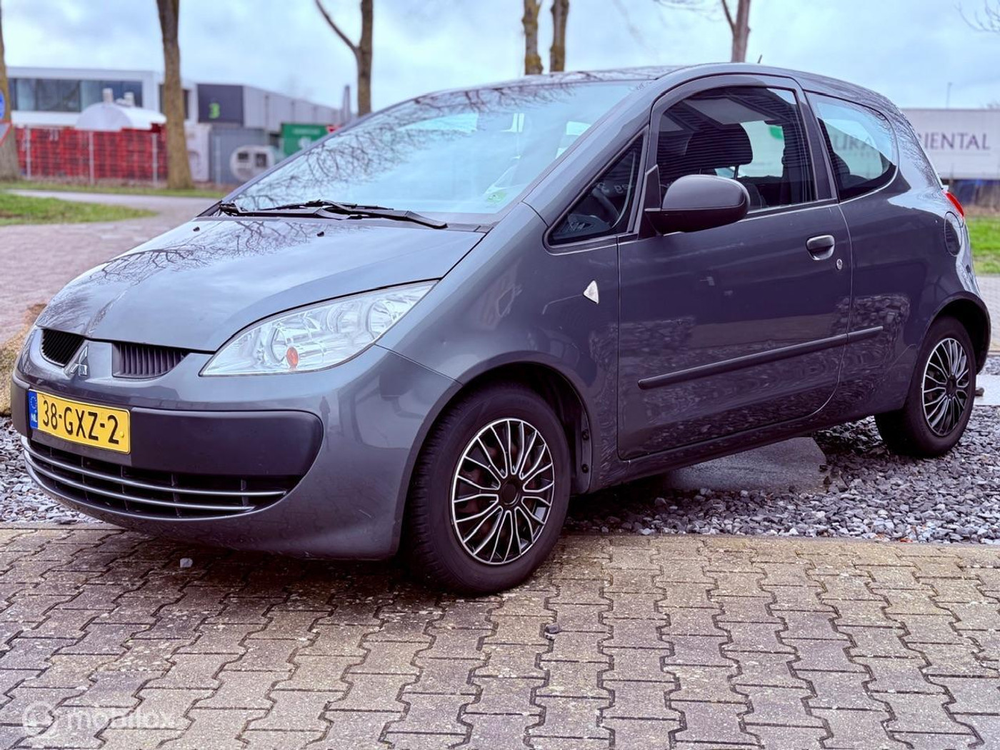 Foto van Mitsubishi Mitsubishi Colt