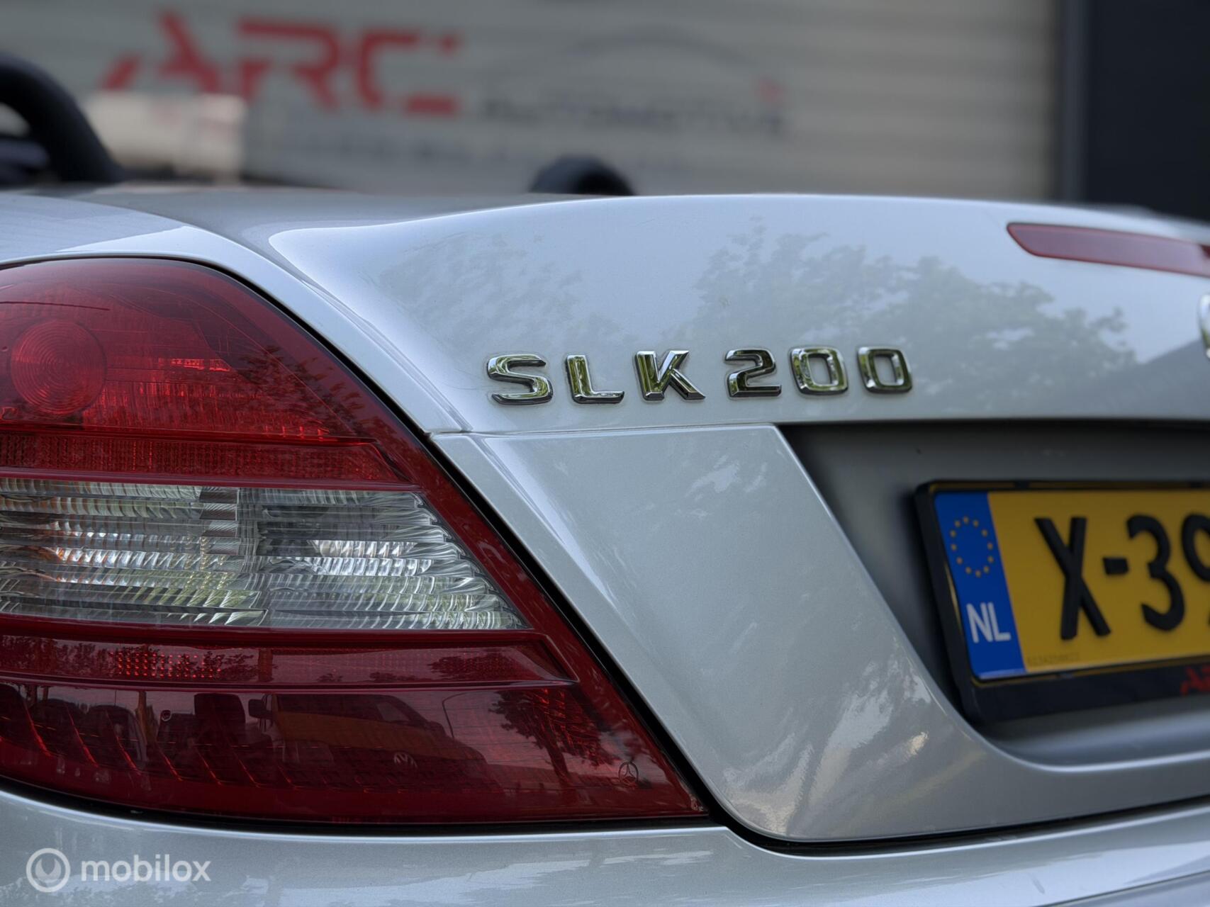 Foto van Mercedes-Benz SLK 200 Kompressor