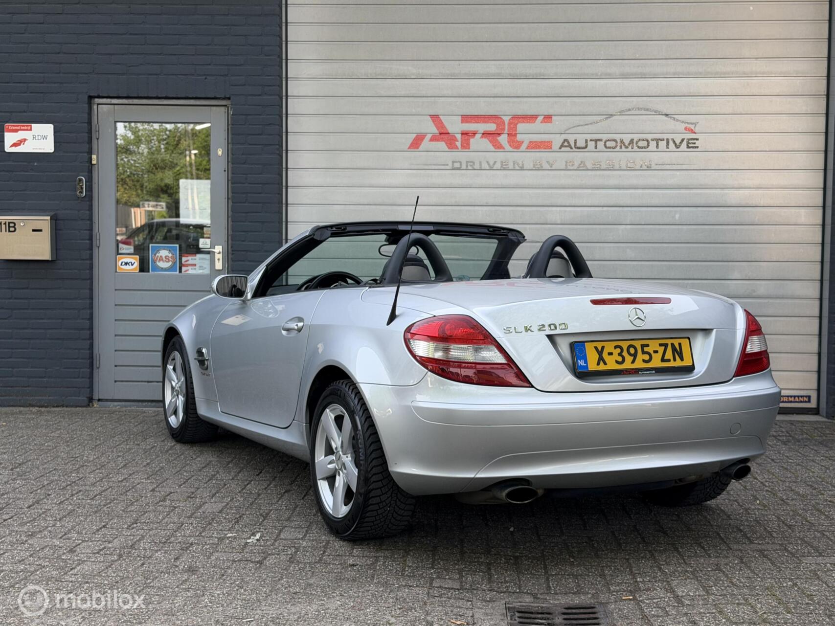 Foto van Mercedes-Benz SLK 200 Kompressor