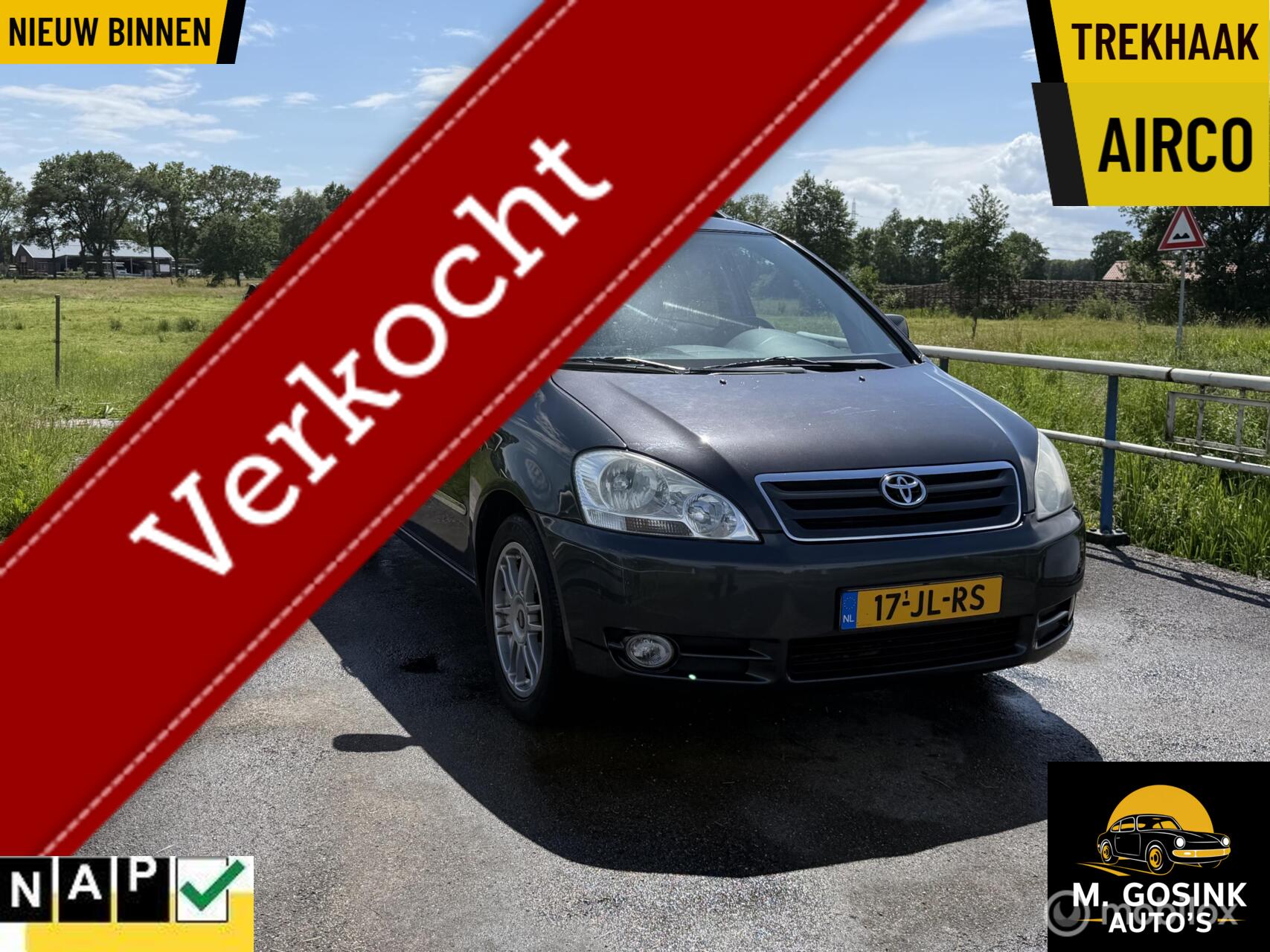 Toyota Toyota Avensis Verso 2.0i Linea Sol 7p Airco Cruise Trekhaak 2002 - voorkant