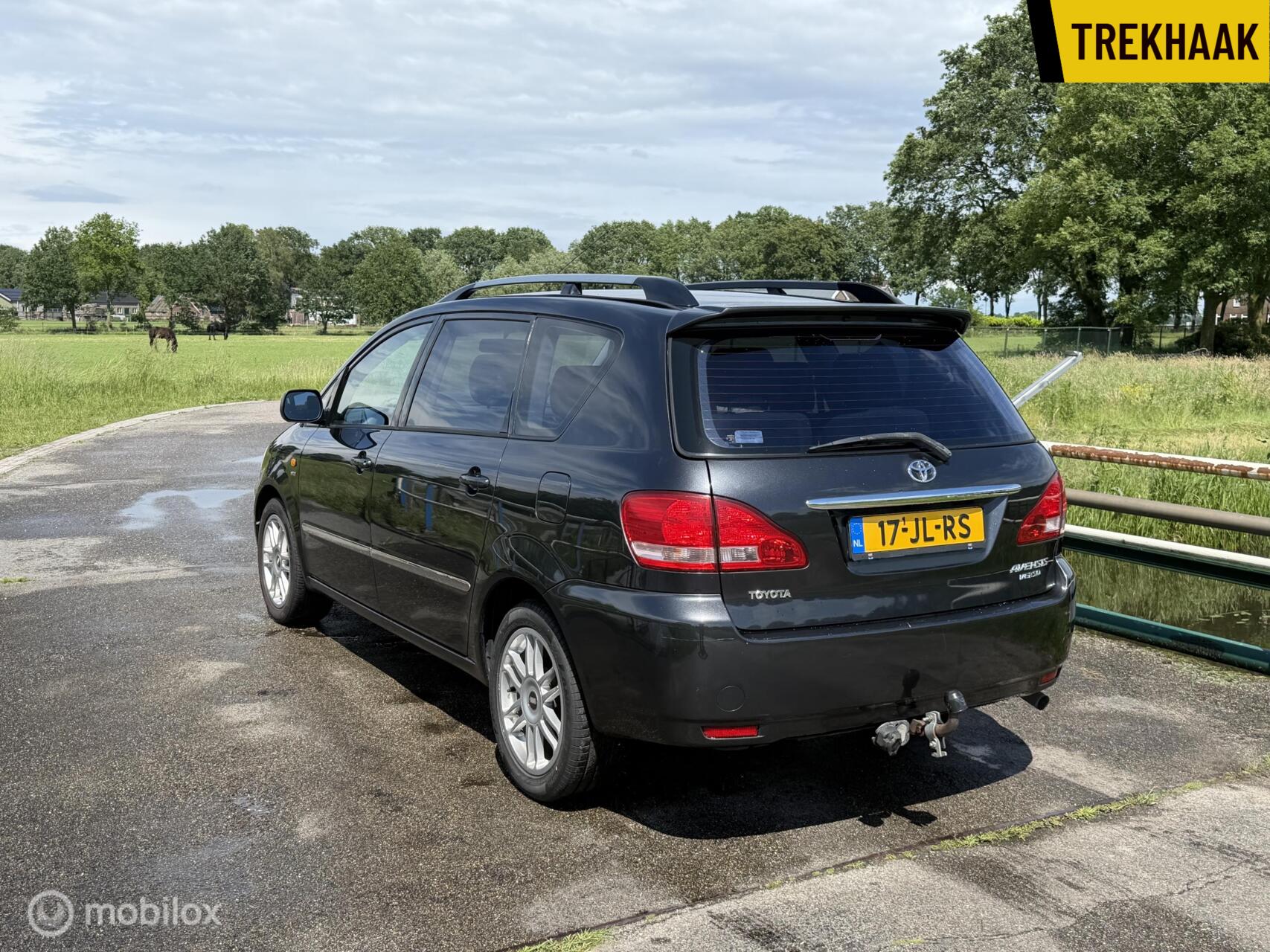 Foto van Toyota Toyota Avensis Verso