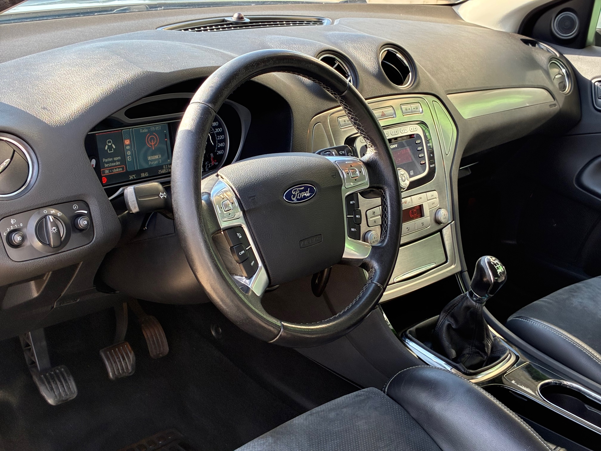 Foto van Ford Mondeo