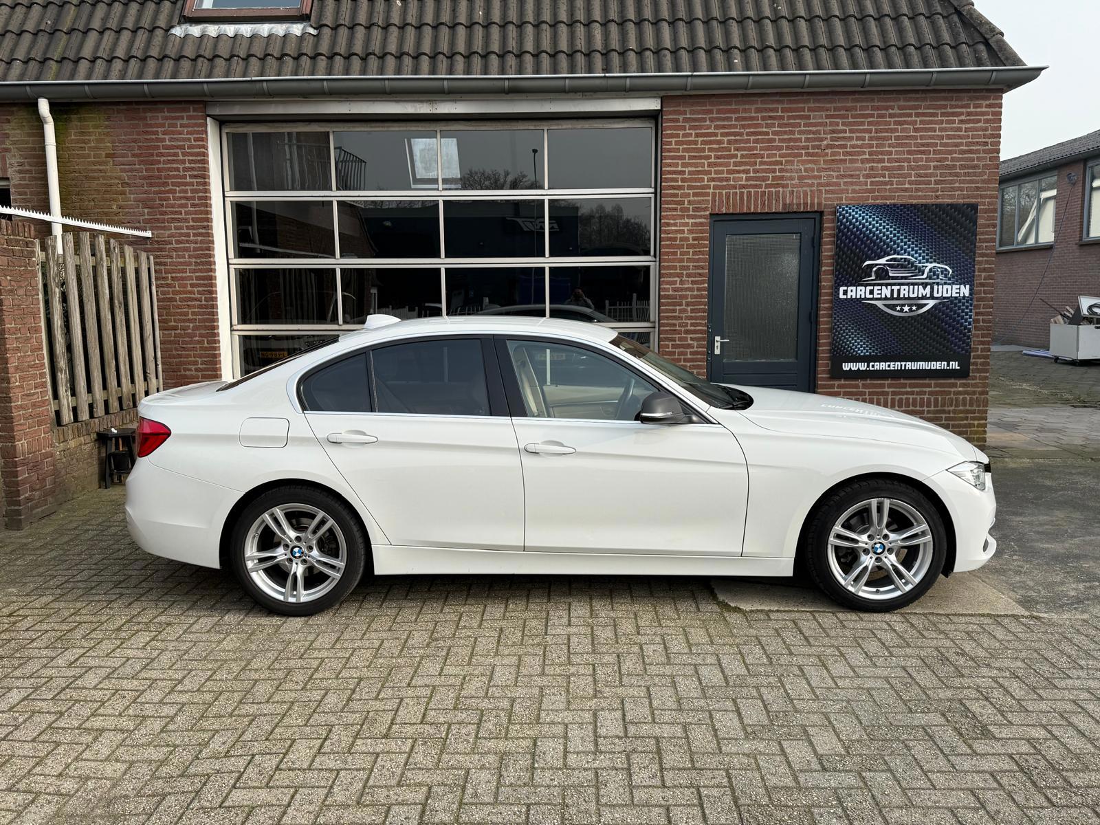 Foto van BMW 318i