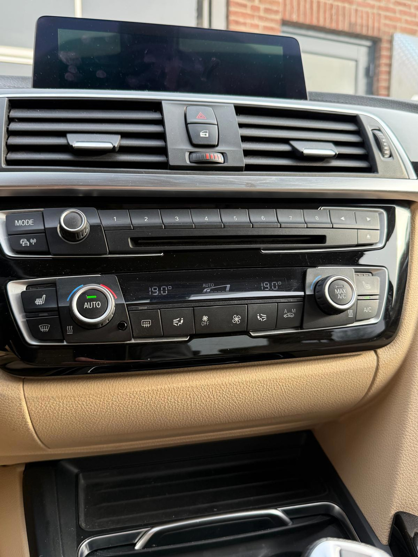 Foto van BMW 318i