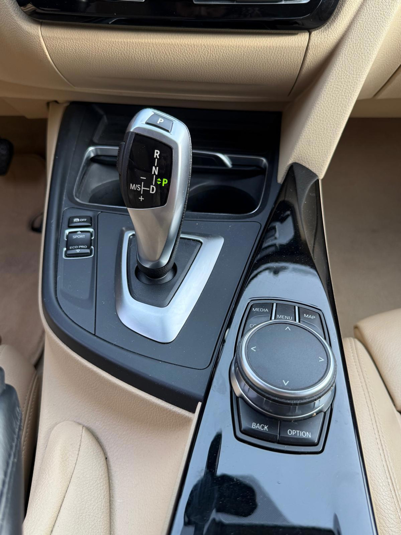Foto van BMW 318i