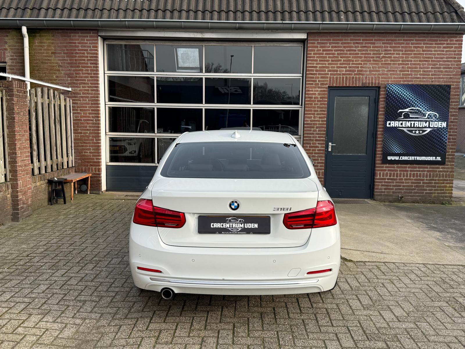 Foto van BMW 318i