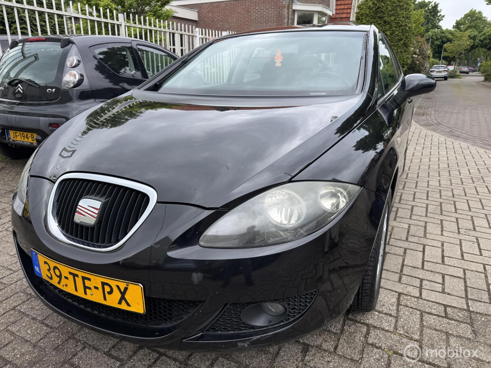 Seat Leon 1.6 Stylance 2006 - voorkant