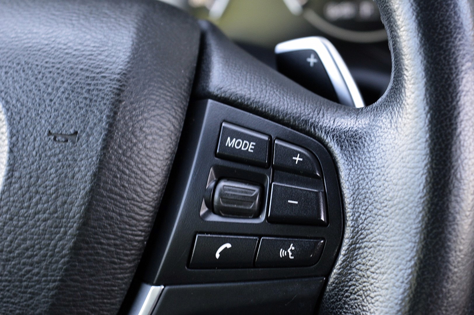 Foto van BMW X3 xDrive 28i