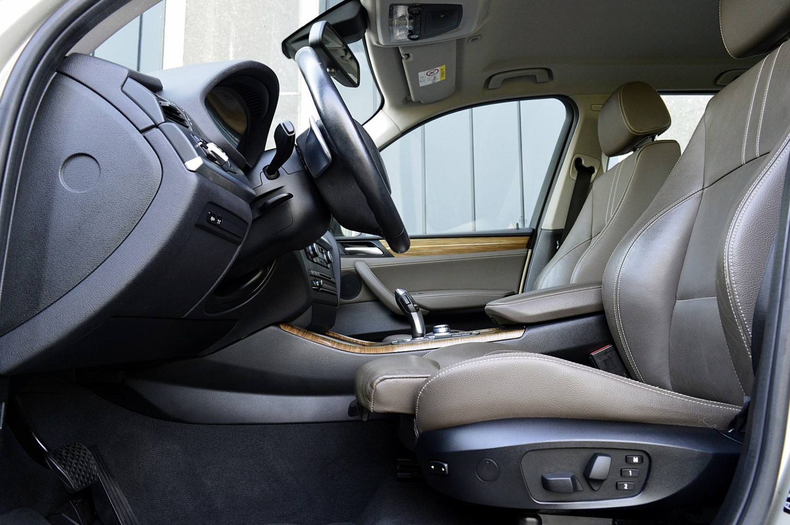 Foto van BMW X3 xDrive 28i