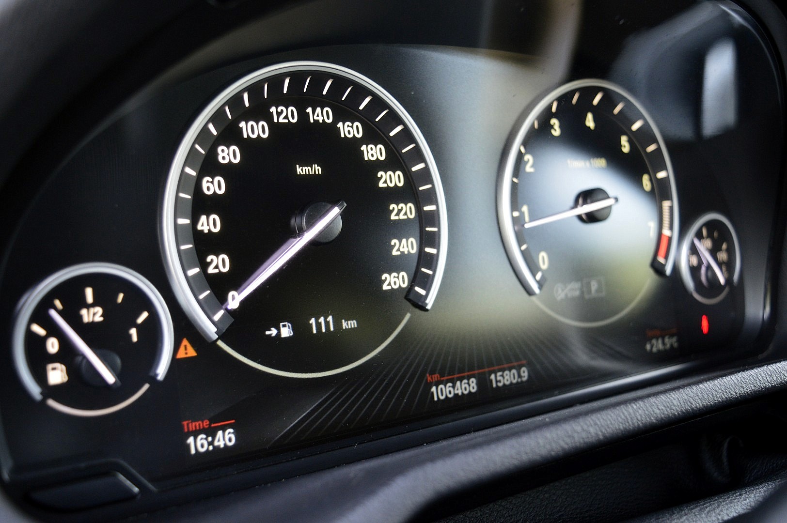 Foto van BMW X3 xDrive 28i