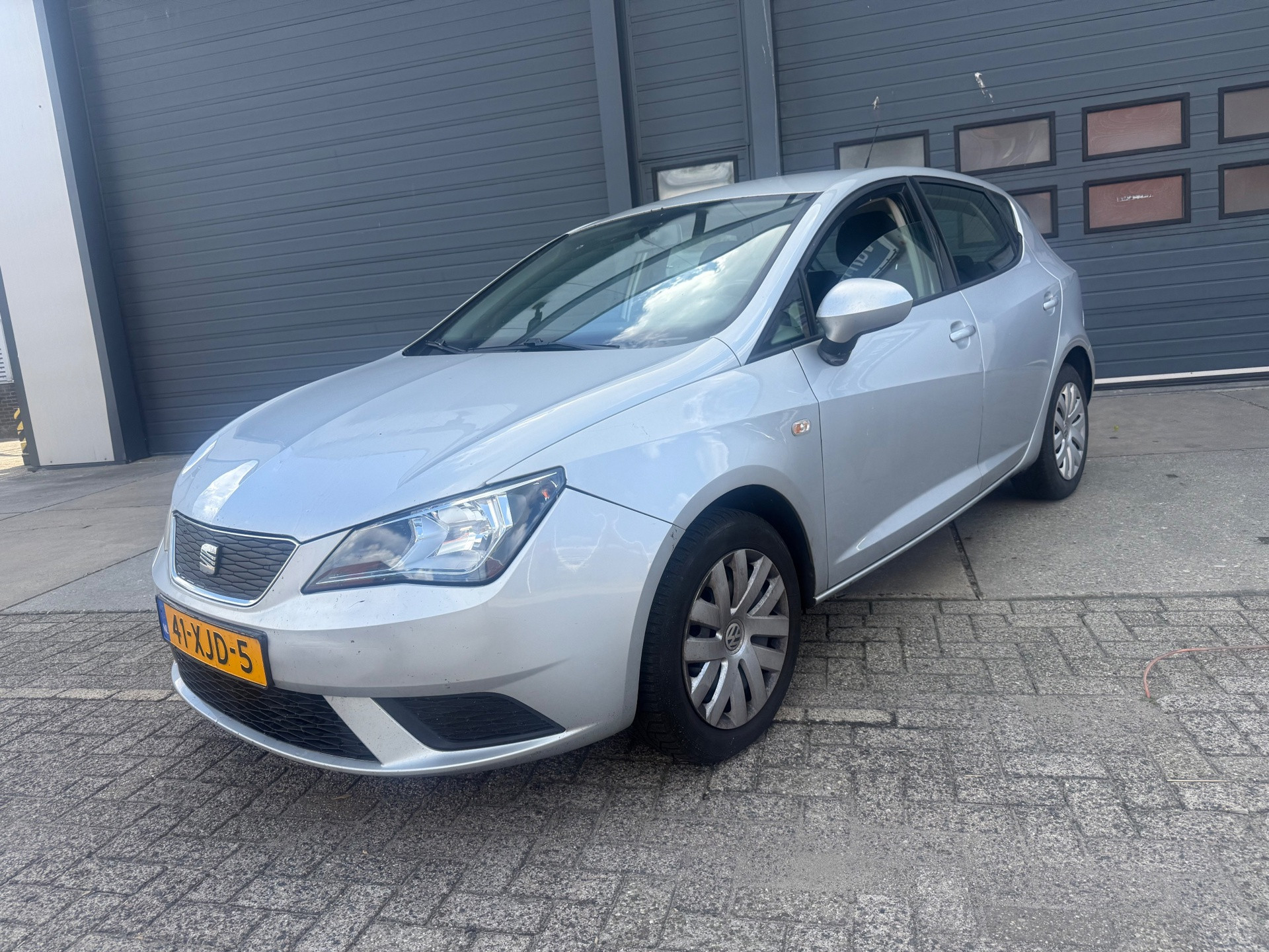 Seat Ibiza 1.2 TDI Style Ecomotive 2012 - voorkant