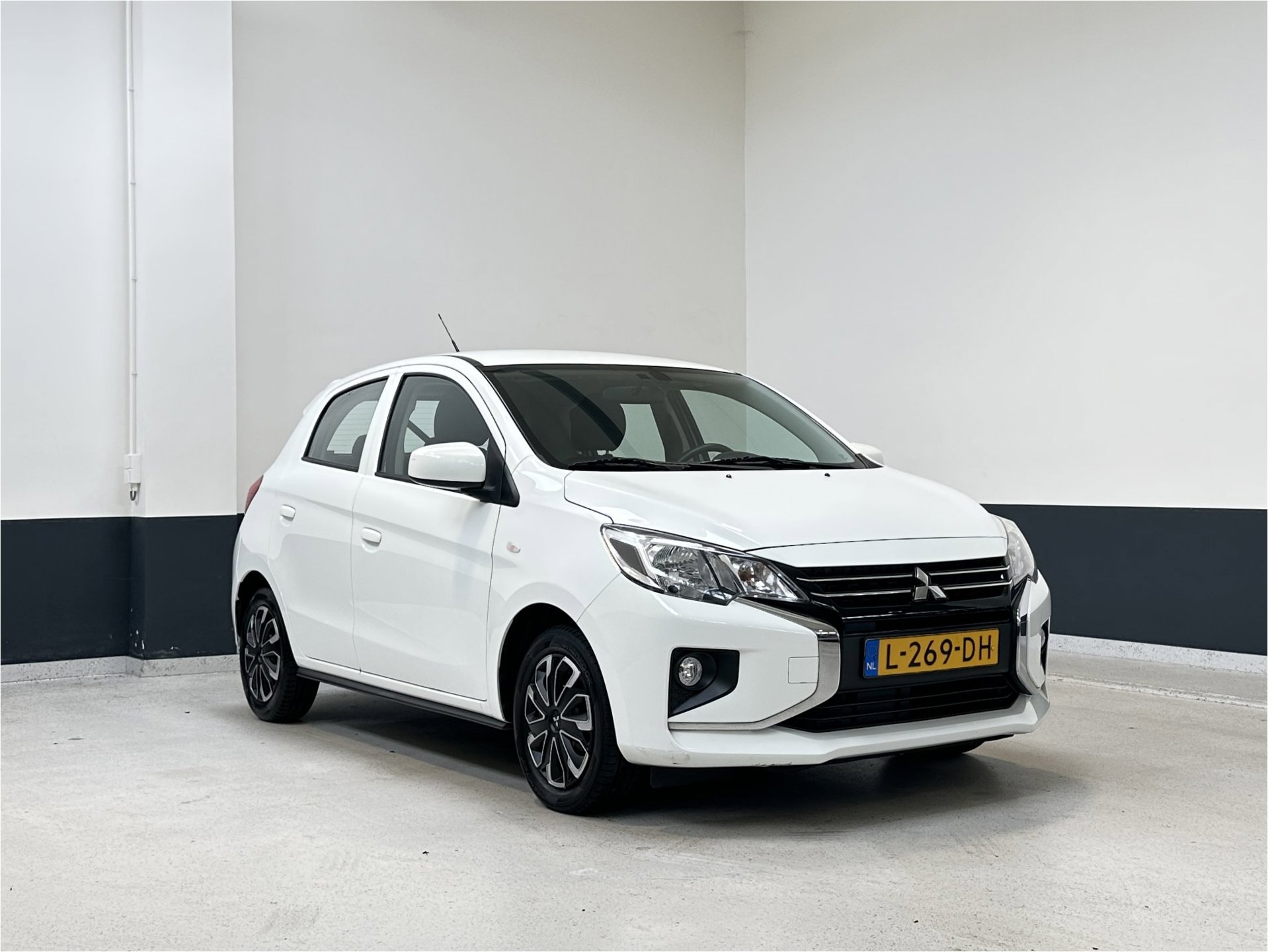Foto van MITSUBISHI MITSUBISHI SPACE STAR
