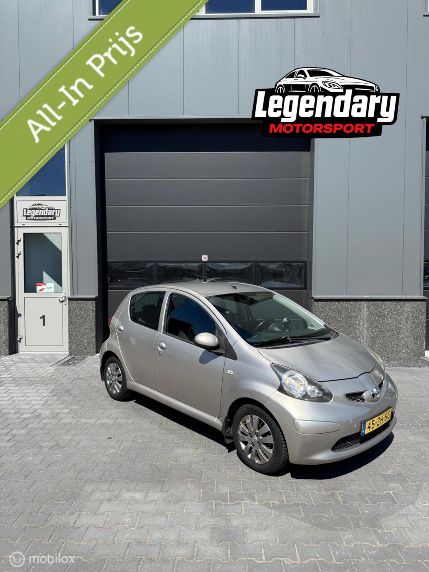 Toyota Toyota Aygo 1.0-12V + 2008 - voorkant
