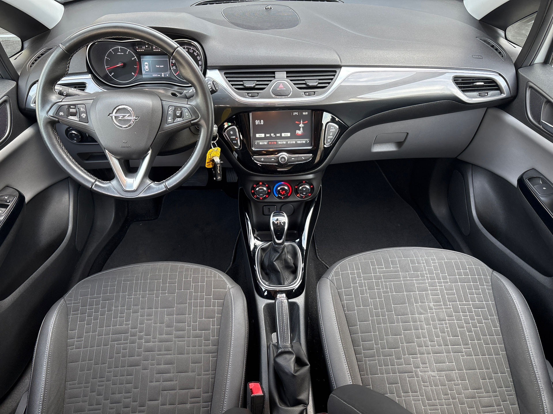 Foto van Opel Corsa-e