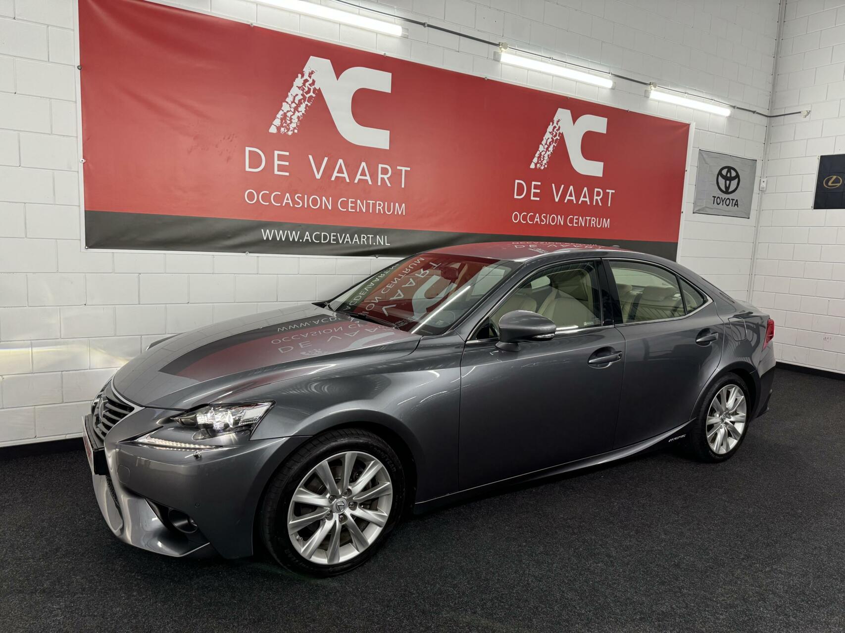 Foto van Lexus IS