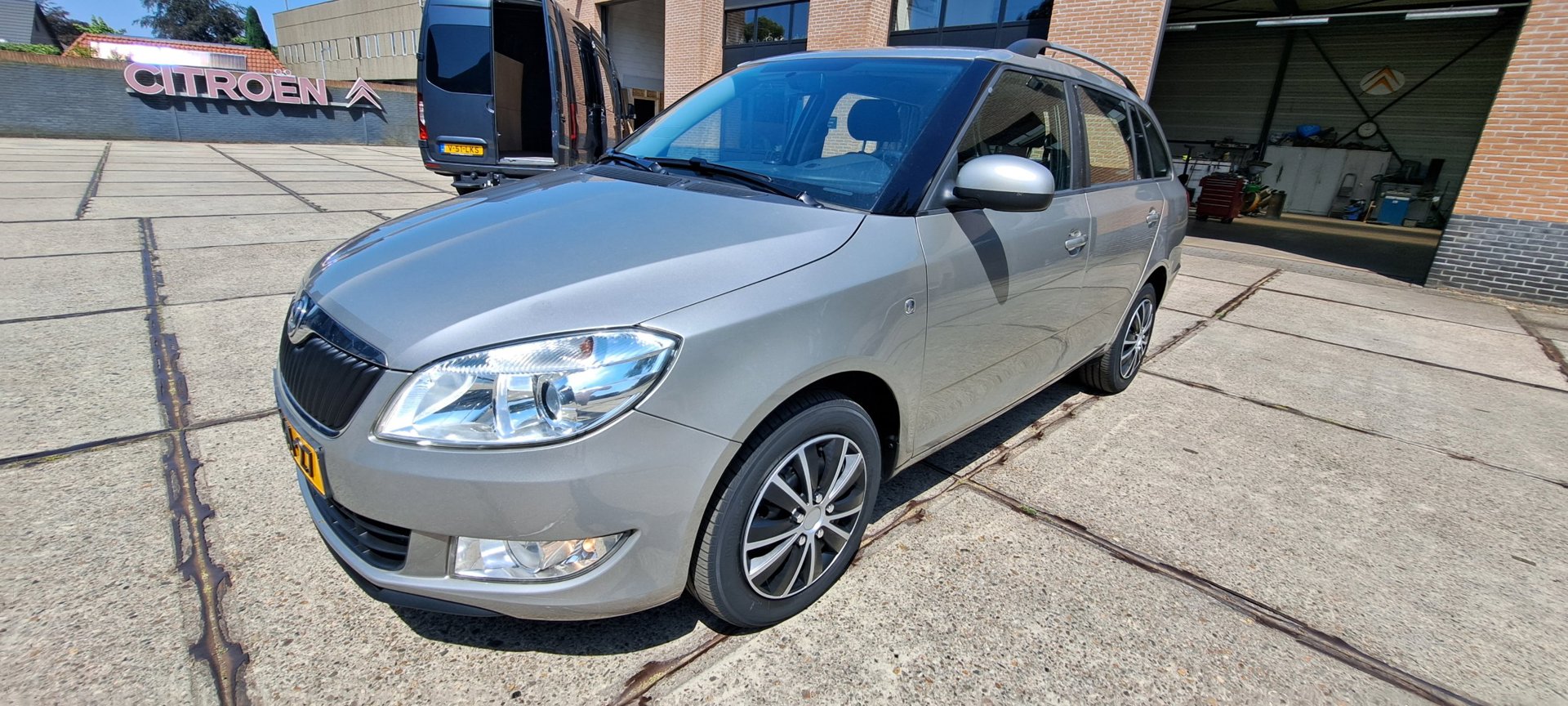 Foto van SKODA FABIA